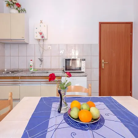 Srhoj Apartmán Stari Grad (Hvar)