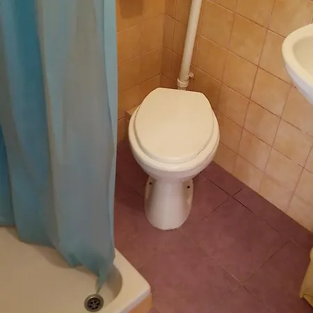 Srhoj Apartman *