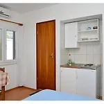 Apartman Srhoj Stari Grad (Hvar)